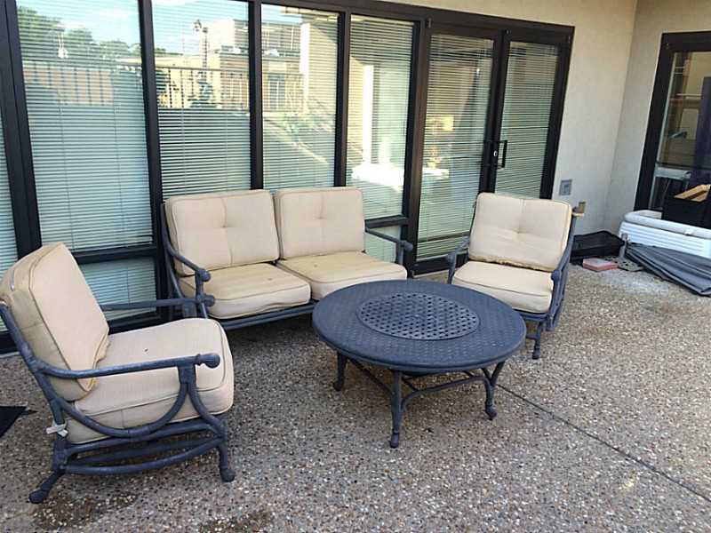 Fayetteville Original - Commercial Sale