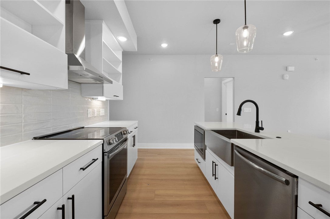 3330 SE MP Parkway 303