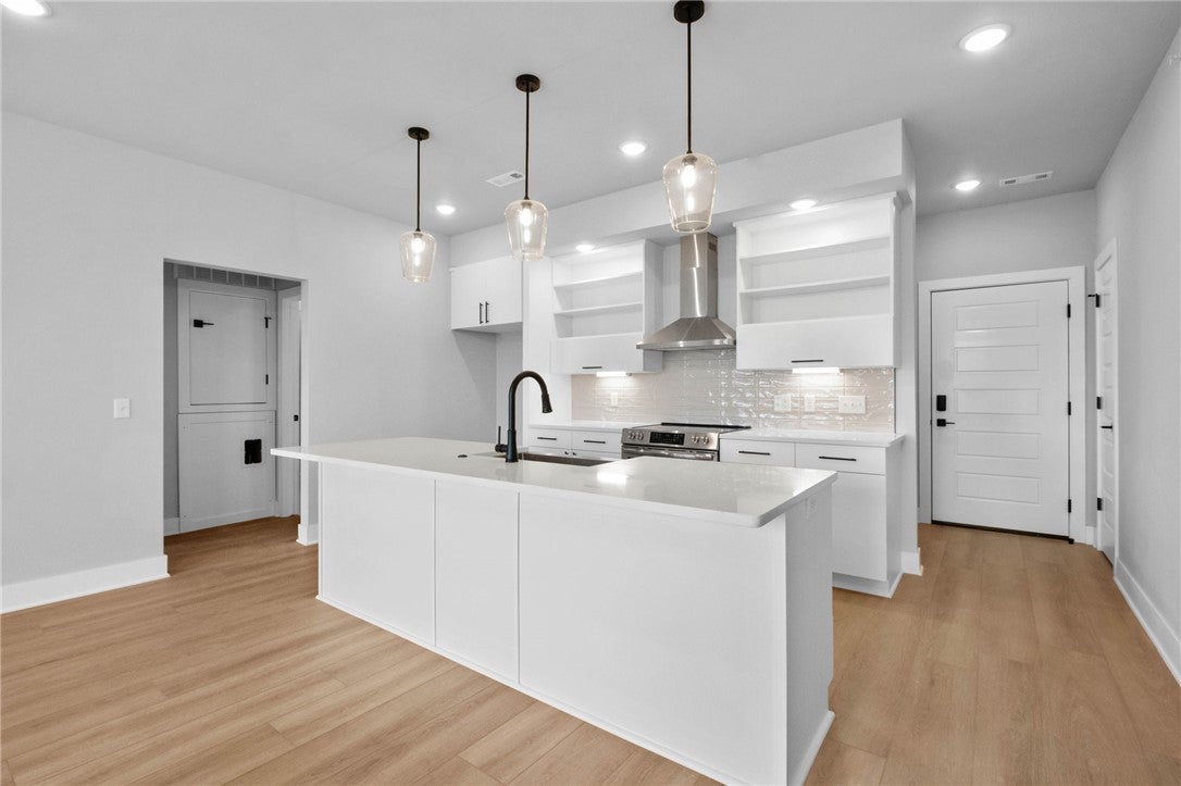 3330 SE MP Parkway 303