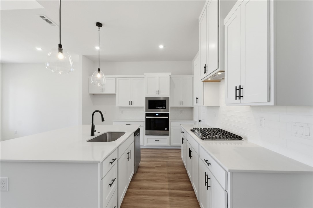 Noah's Landing - Residential