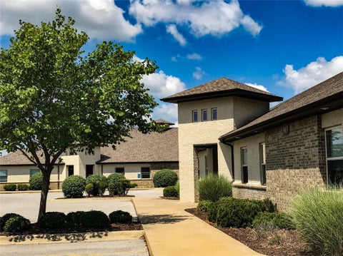 Photo of 905 SE Village Loop 5 #5, Bentonville, AR 72712 (MLS # 1361147)