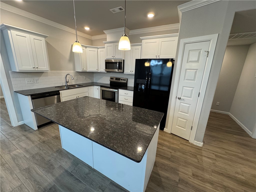 The Villages of Sloanbrooke - Residential Lease