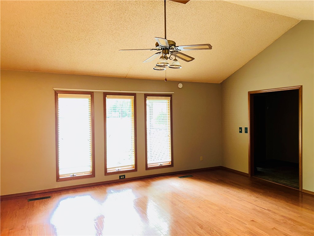 East Oaks Ph Ii - Residential