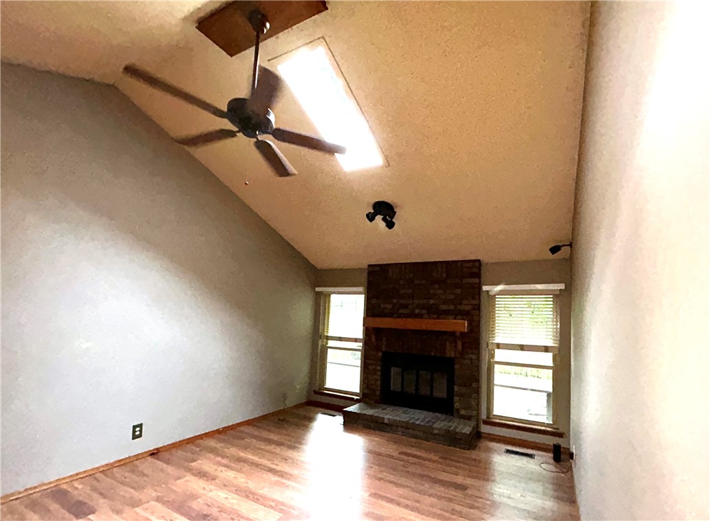 East Oaks Ph Ii - Residential
