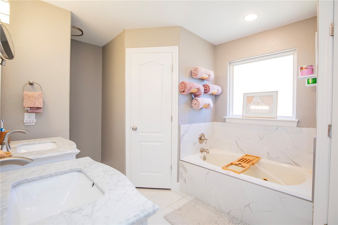 Hidden Hills Sub Ph Ii - Residential