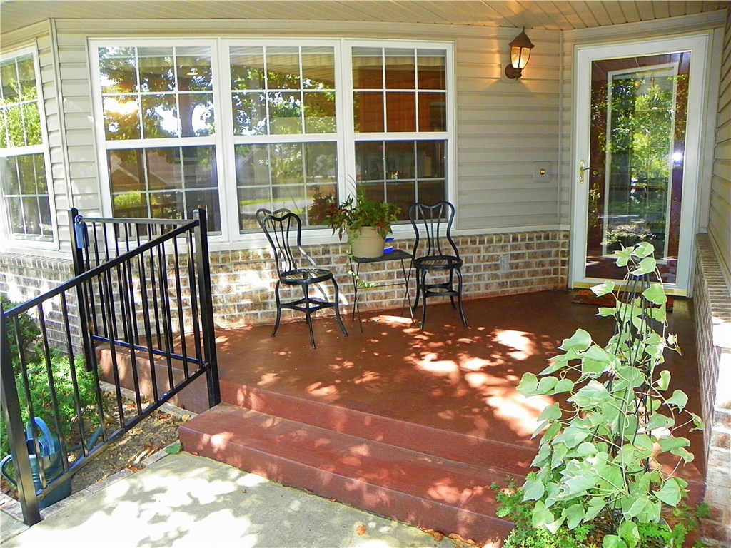 The masterfully crafted Kitchen with Island & brilliant natural light welcomes you as you step into the 14’ Foyer from the open, airy covered Front Porch. Come home to 3BRs, 2Baths, 1875 SF, TWO Master closets & Ht/C Sunroom. Huge Workspace “Cave” below. Extra BIG 25D X 22W garage with workbench is large enough for all the toys, plus Attic above. This meticulous home is just minutes from Bentonville, close to everything! Higher priced homes on street. Gardeners~ perennials, Sun, Raised beds w/irrigation.