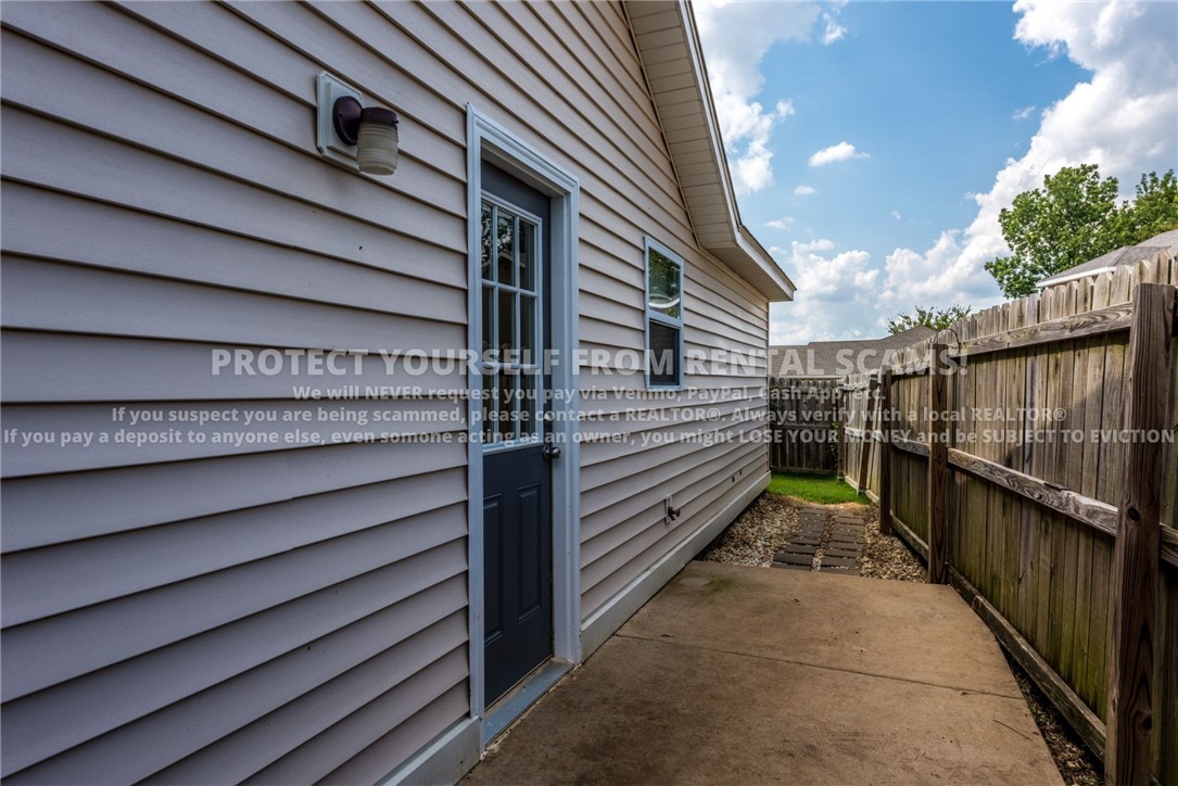 Commons At Walnut Crossing - Residential Lease