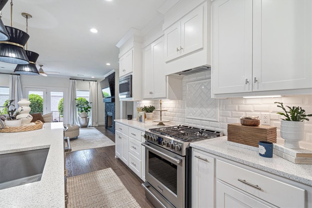 Shadow Valley Ph 8 Rogers - Residential