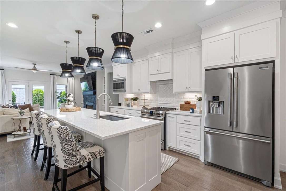 Shadow Valley Ph 8 Rogers - Residential