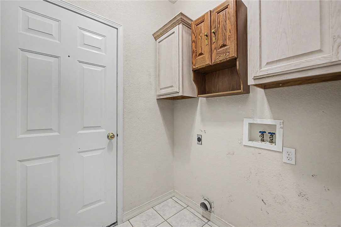 Crossover Heights Ph I - Residential