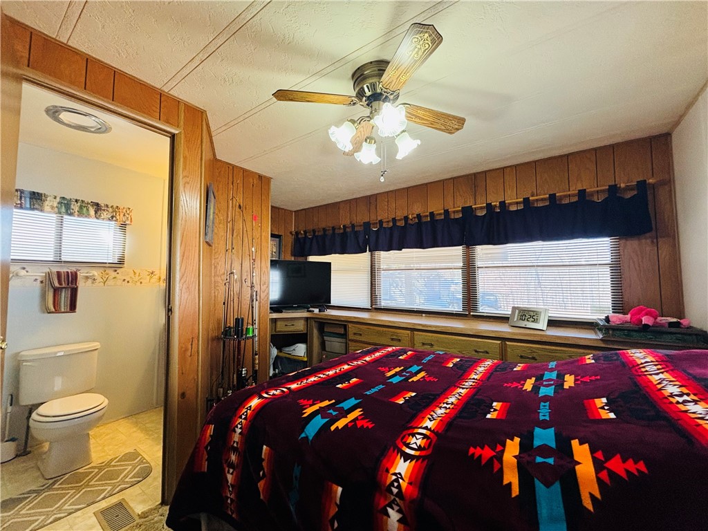 Leisure Hills North Mobile Home Park - Residential