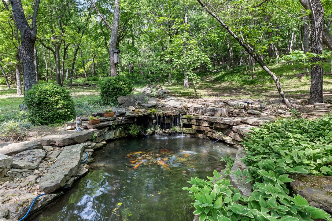 Fayetteville outlets - Residential