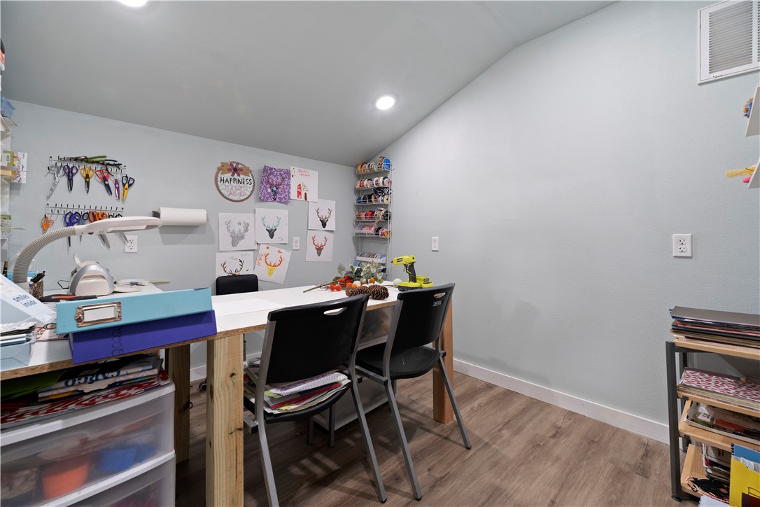 S 12 T18 R32 #22-00026-032 - Residential