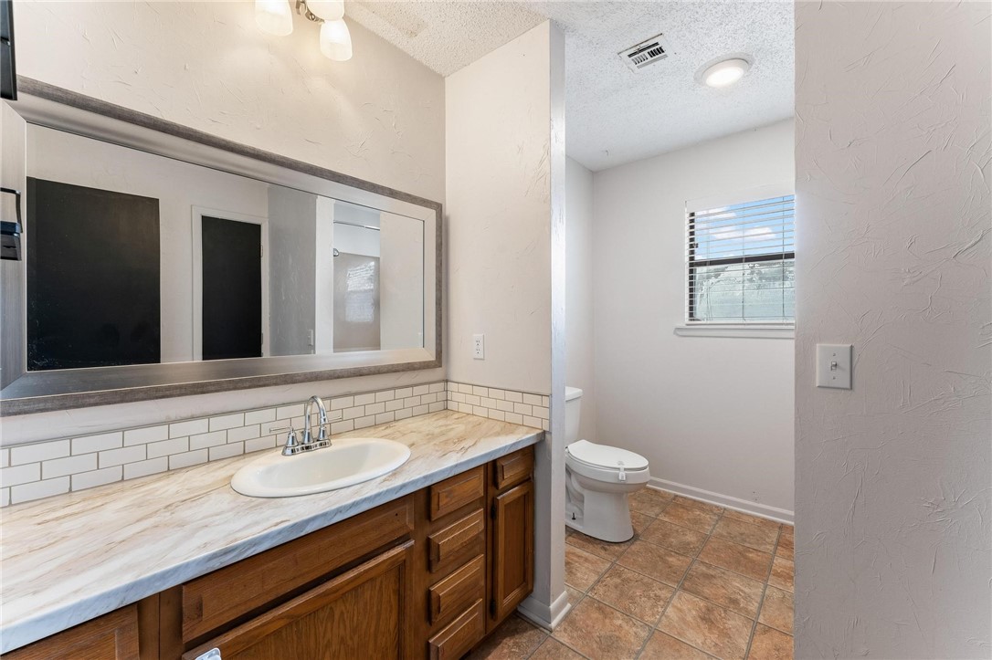 Medlin Sub-Pea Ridge - Residential Lease