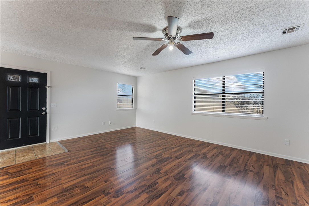 Medlin Sub-Pea Ridge - Residential Lease