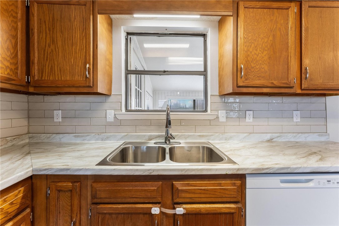 Medlin Sub-Pea Ridge - Residential Lease