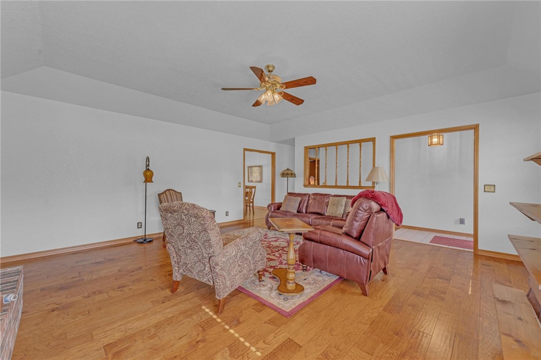 Wedington Woods Unit Vii - Residential