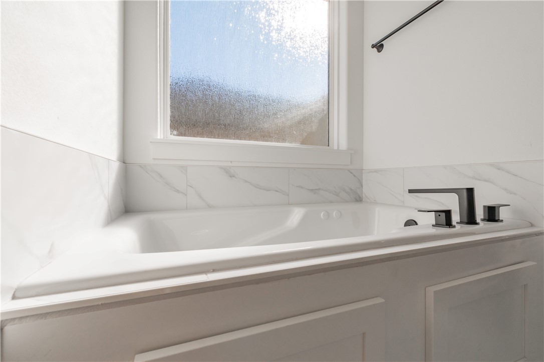 Collins Cove Sub - Residential