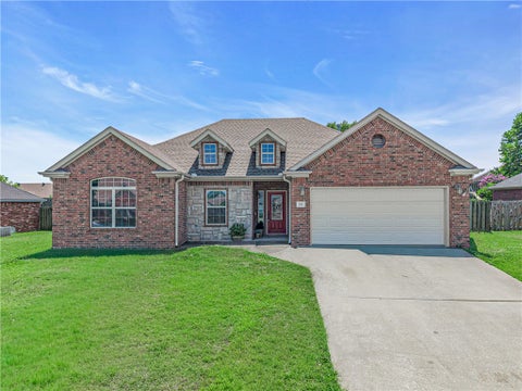 Photo of 450 Beasley Drive, Centerton, AR 72719 (MLS # 1356657)