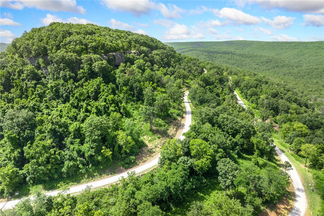 Round Mountain Estates - Land