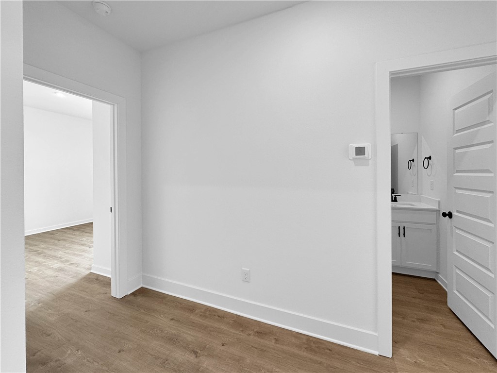 Noah's Landing - Residential