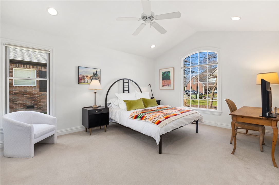 Stonehenge Ph I Bentonville - Residential