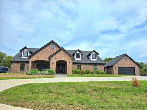 Photo of 20208 Fawn Rd, Road, Springdale, AR 72764 (MLS # 1364355)