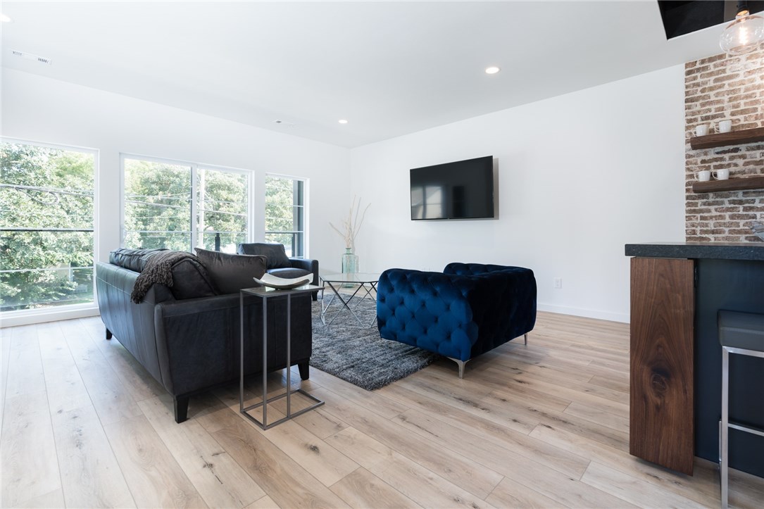 N/A - Residential Lease