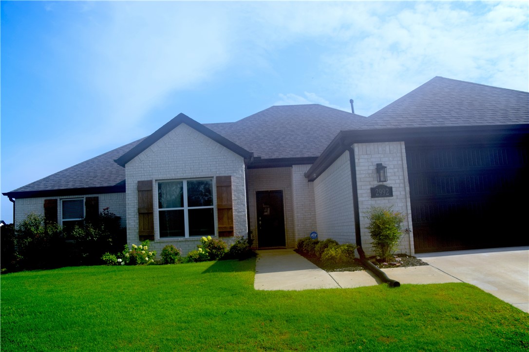 A mile away from Stonebridge Meadows Golf Course, this beautiful 4 bedroom/2 bathroom house is perfect for a family or anyone who enjoys living near a golf course! There is a community pool and playground, fenced in back yard, split floor plan that is ready for you to move in! The home was built in 2021, so everything is basically new!