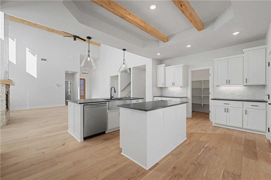 Diamond Estates - Residential