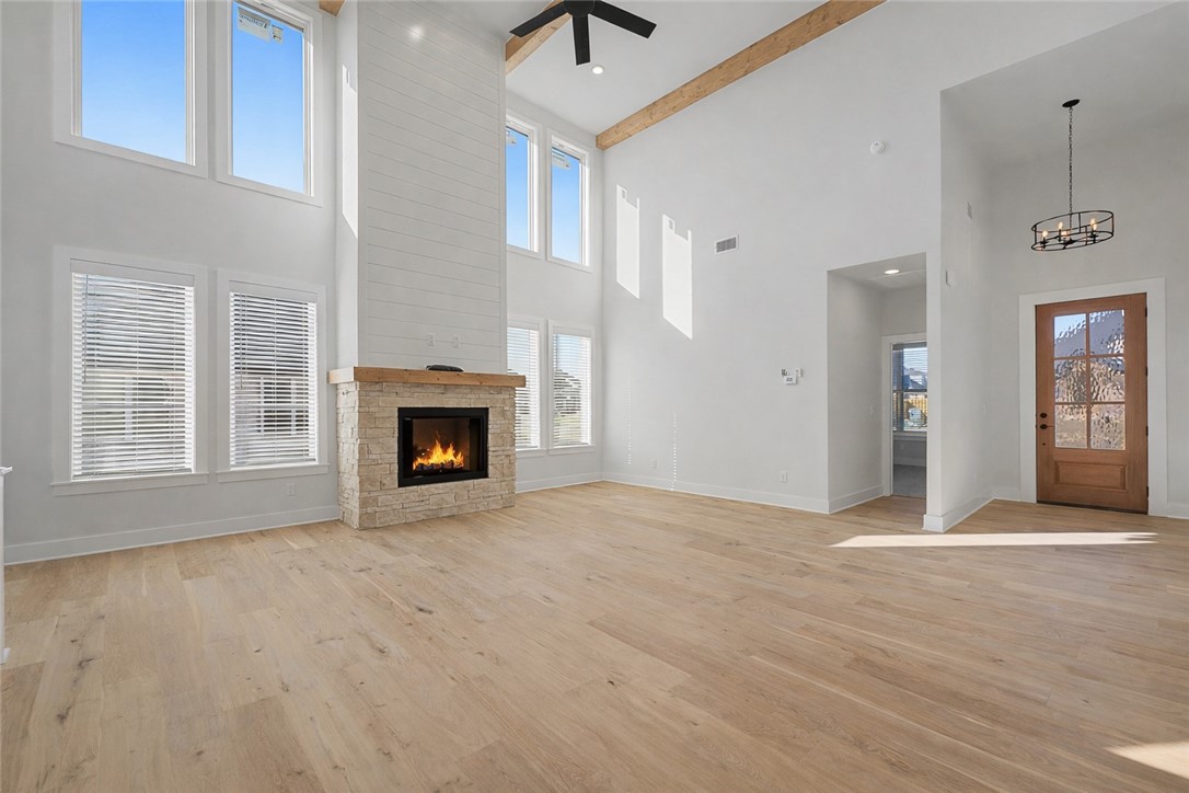 Diamond Estates - Residential