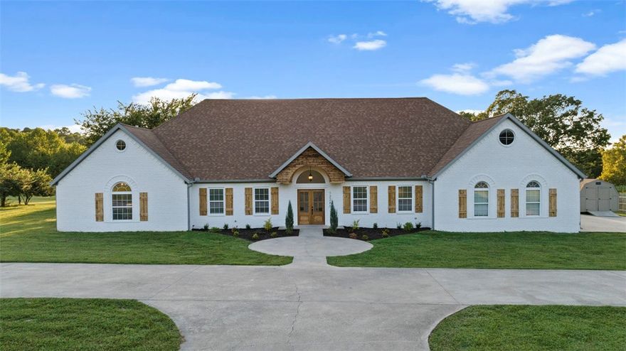 Welcome! This fully updated home features 6 spacious bedrooms, including a convenient mother-in-law suite on the first floor. Enjoy a fantastic layout with a theater room for movie nights, an office for remote work, a game room for endless fun, and a craft/playroom perfect for hobbies and kids' activities. Benefit from 2023 solar panels that convey with the property, along with a brand new hot water heater and a double fridge in the kitchen.

Situated just 30 minutes from the University of Arkansas, this home combines a peaceful country setting with easy access to campus life. The expansive 2.5-acre lot is wired for a hot tub, creating your ideal outdoor oasis, and features 8 ft garage doors for easy access. With modern amenities and plenty of space for relaxation and entertaining, this charming retreat is a must-see! Don’t miss out—schedule your showing today!
