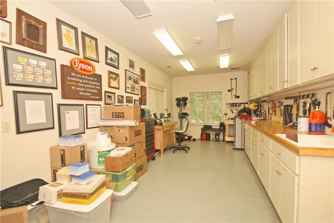 Pinnacle Golf & Cc Rogers - Residential