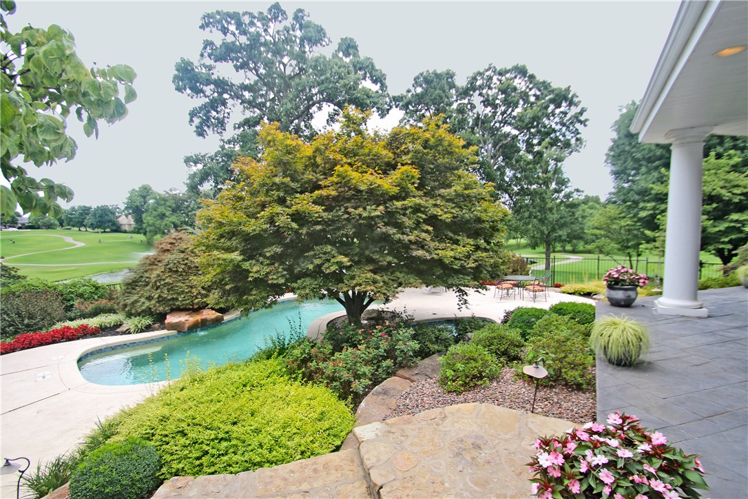 Pinnacle Golf & Cc Rogers - Residential