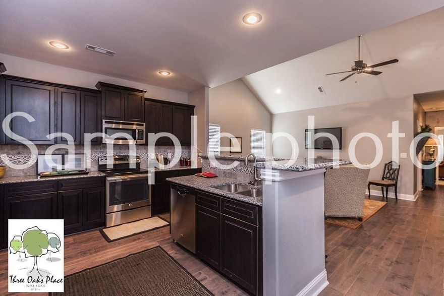 Enjoy maintenance free living in these spacious 3 bedroom 2 bathroom, beautifully appointed, townhomes. Hardwood, tile, granite, extra-large hallways & doors, courtyard, large 2 car rear-entry garage, raised ceilings, and the list goes on. Watch the virtual tour! Your opportunity to own a very nice townhome in a small and quiet community that is 5 minutes to the Promenade shopping and eating as well as I-49.