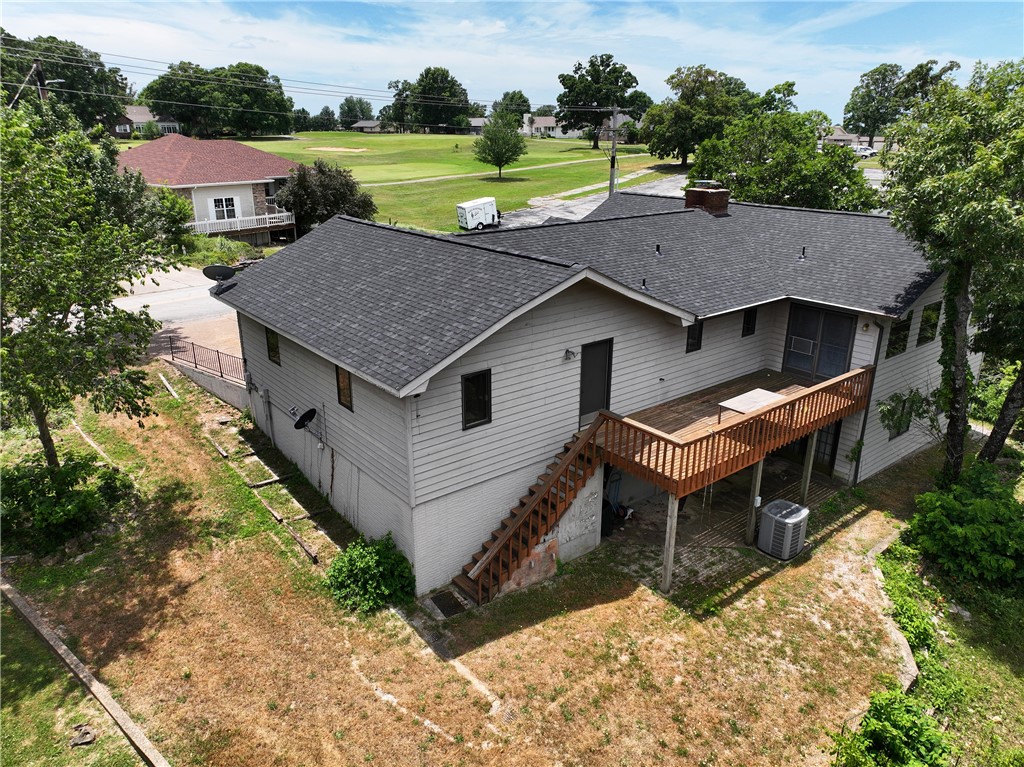 Unit 16 Holiday Island - Residential