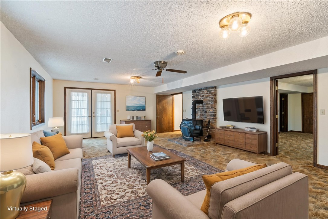 Unit 16 Holiday Island - Residential