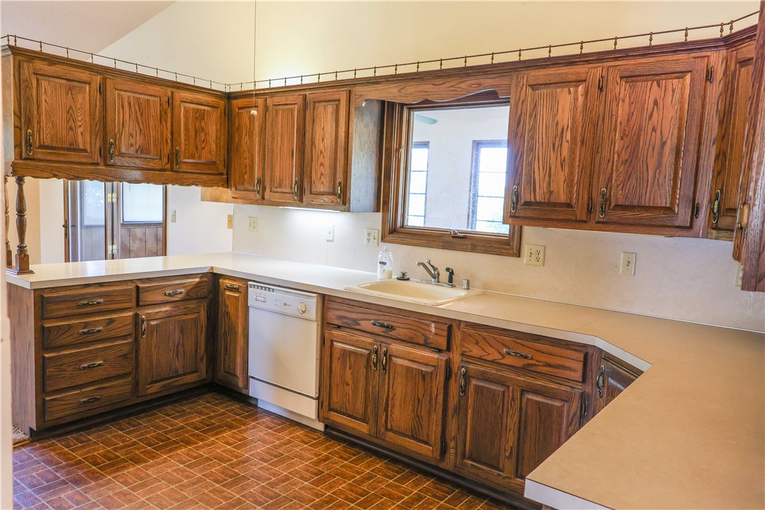 Unit 16 Holiday Island - Residential