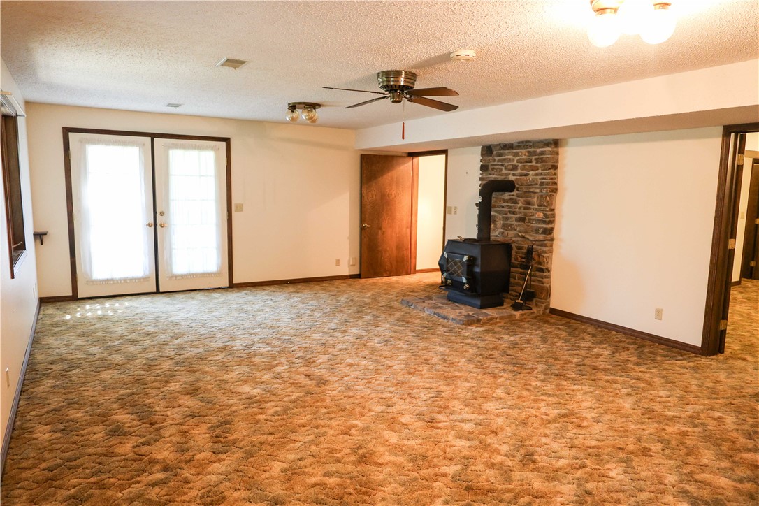 Unit 16 Holiday Island - Residential
