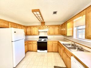 Willow Creek Estates - Residential