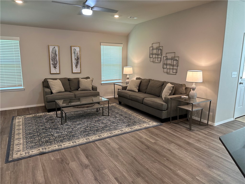 Crystal Spgs Village Ph I - Residential