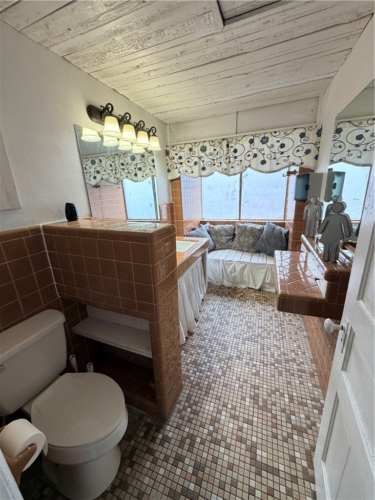 Cranes Add Siloam Spgs - Commercial Lease