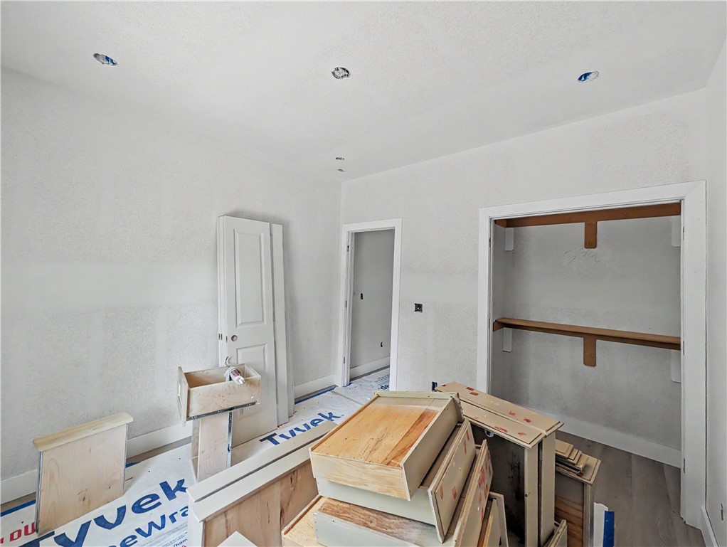 Bankfoot Sub Bvv - Residential