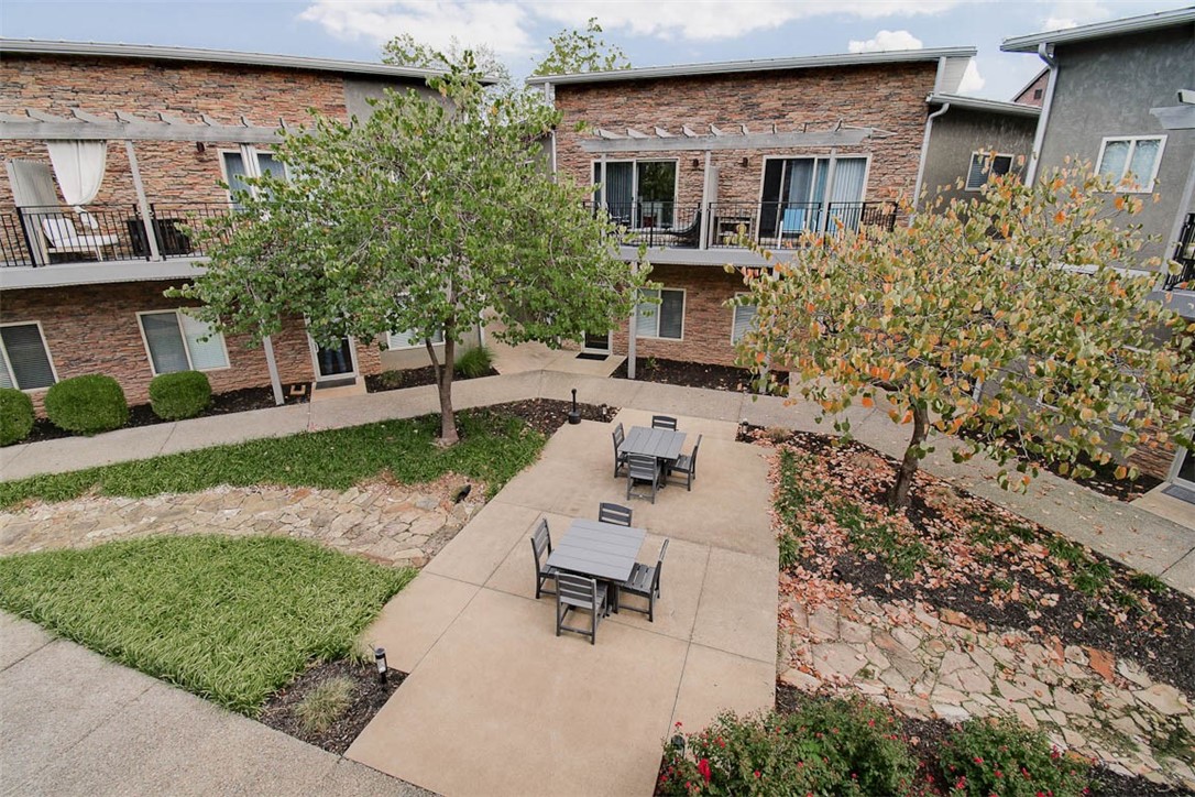 Dunn & Davis Add Bentonville - Residential Lease