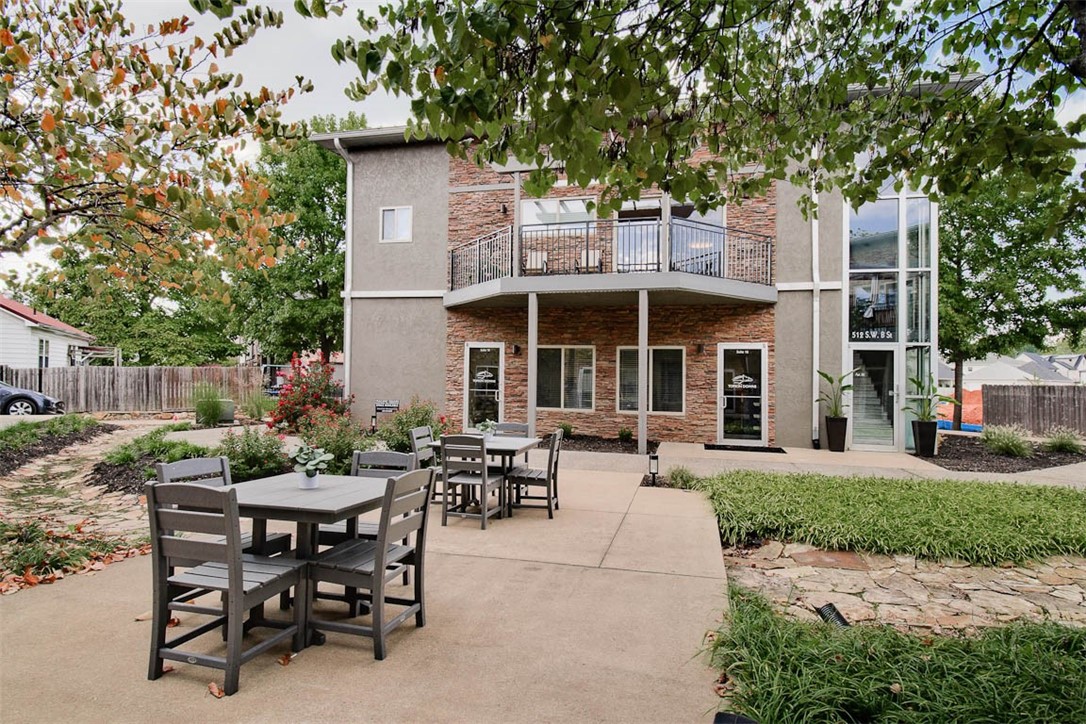 Dunn & Davis Add Bentonville - Residential Lease