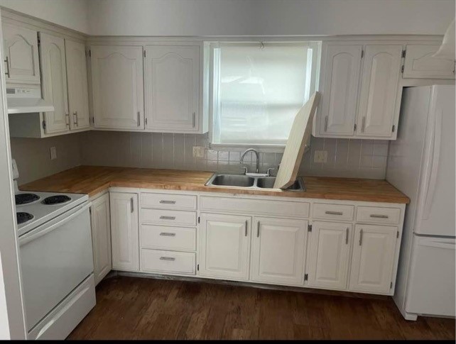 Unit 10 Holiday Island - Residential