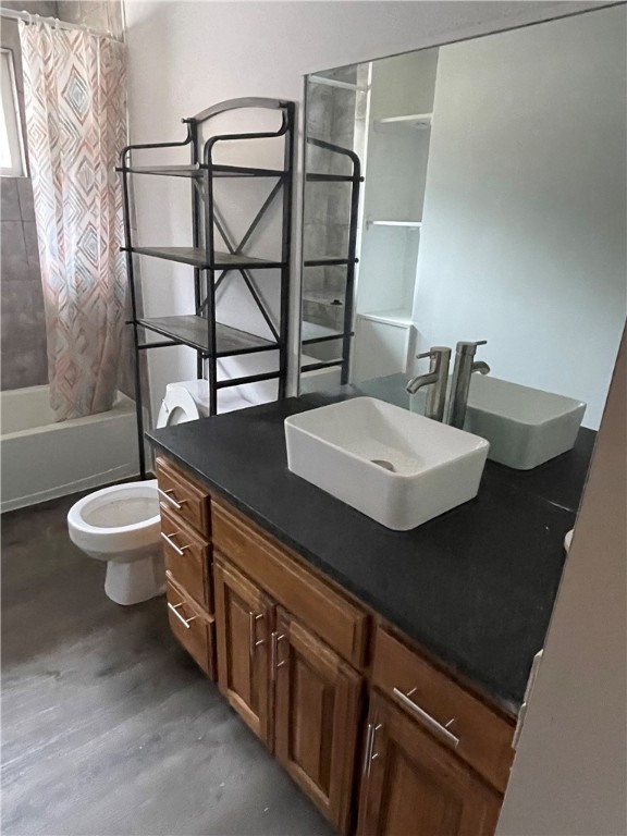 Unit 10 Holiday Island - Residential