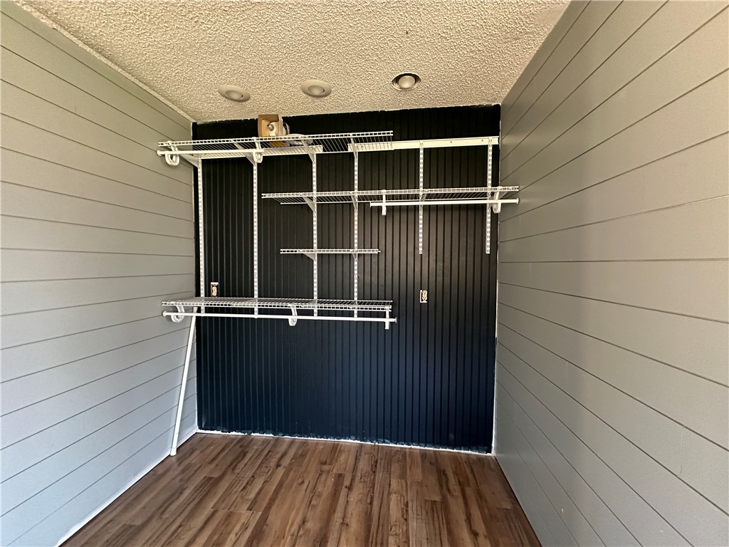 Holiday Hills - Residential