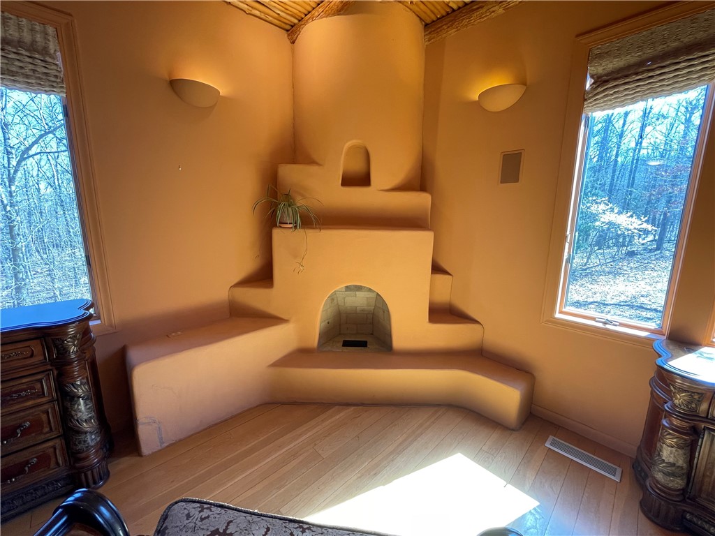 na - Residential