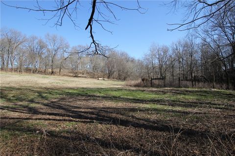 Agriculture in Pea Ridge AR 699 Gates Lane 34.jpg